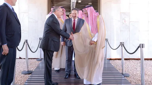 وزير الصناعة والثروة المعدنية